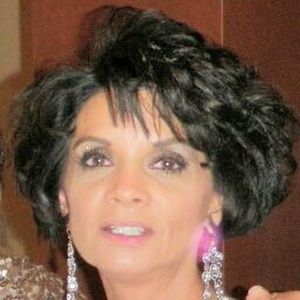 Meet your Posher, Jean